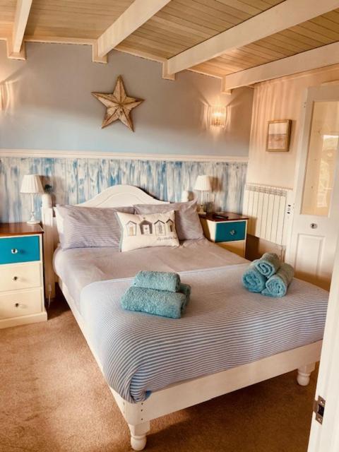 הוילה טרורו Blankednick Boltholes - 3 Beautiful Family Or Couples Cornish Getaways מראה חיצוני תמונה